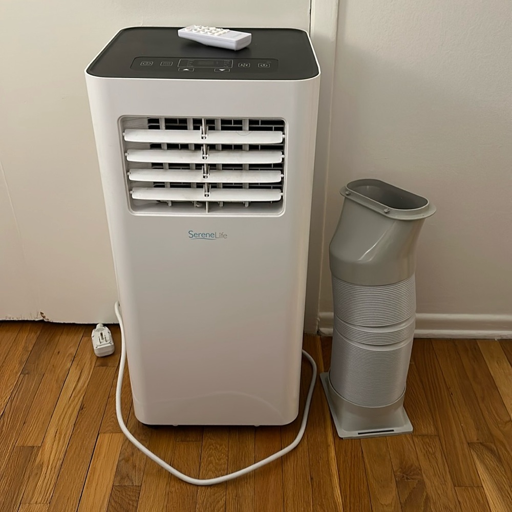 SereneLife SLPAC805W.5 Portable A/C, 8,000 BTU with WiFi + Drain Hose